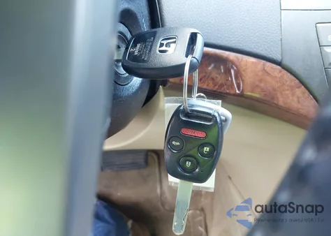 2012 Honda Accord 3.5 Ex-L from USA, damaged, VIN 1HGCP3F88CA039989